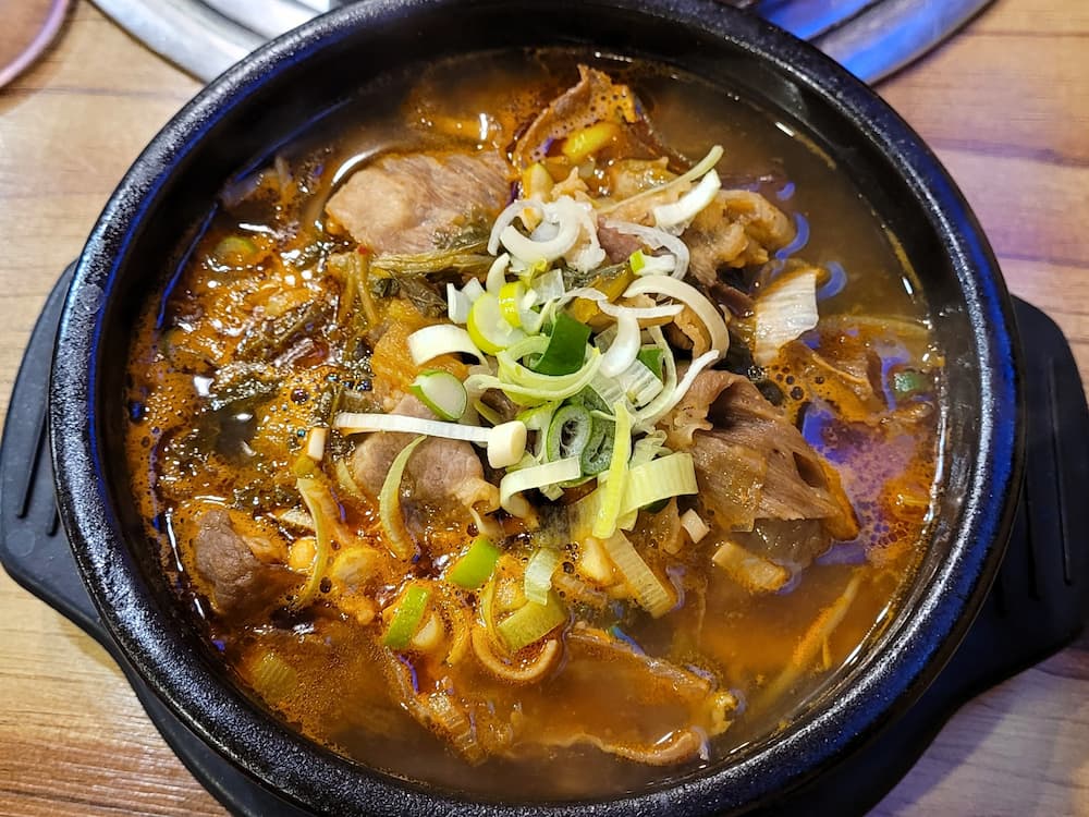 장터집 차돌해장국