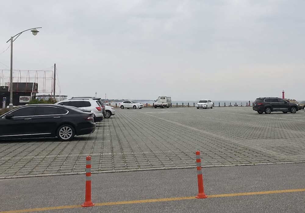 속초 아바이마을 갯배 선착장 주변 주차 공간
