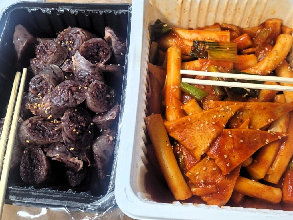 영월 덕포5일장 떡볶이와 순대